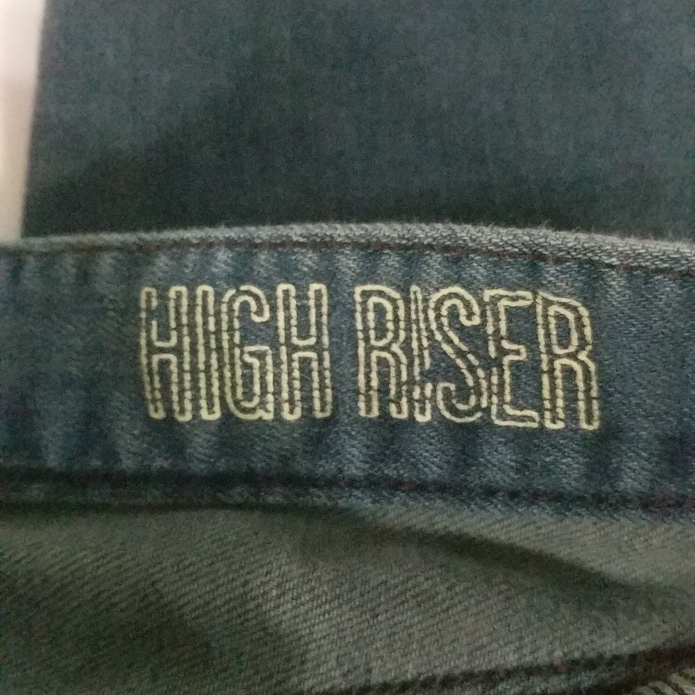 Madewell Dark Wash High Riser Skinny Jeans - Size 27 - 31.5" Inseam - Picture 3 of 8